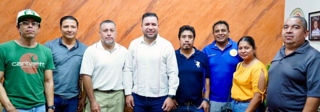 Refrenda Reyes Galindo trabajo de la mano de paisanas y paisanos del Distrito 22